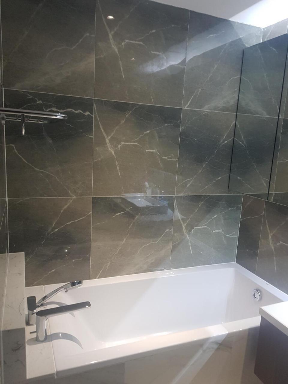 River Gate Apartment Хошимин Экстерьер фото